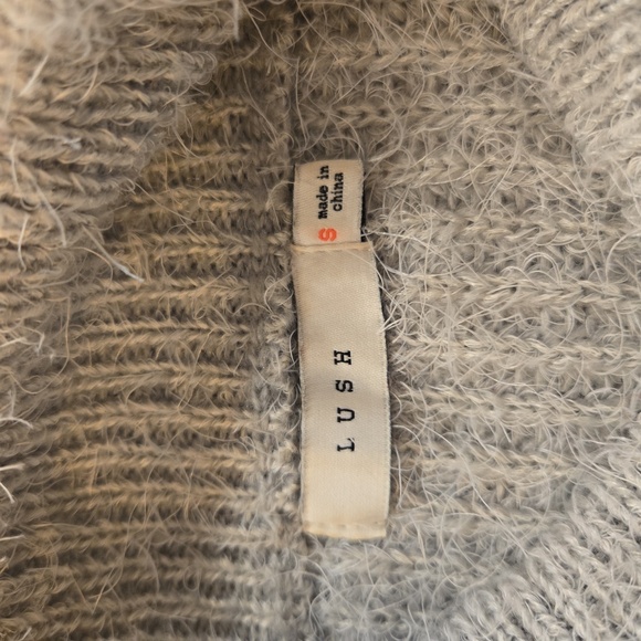 Lush Womens Bell Sleeve Pullover Knit Sweater Gray Size Small - Picture 11 of 11